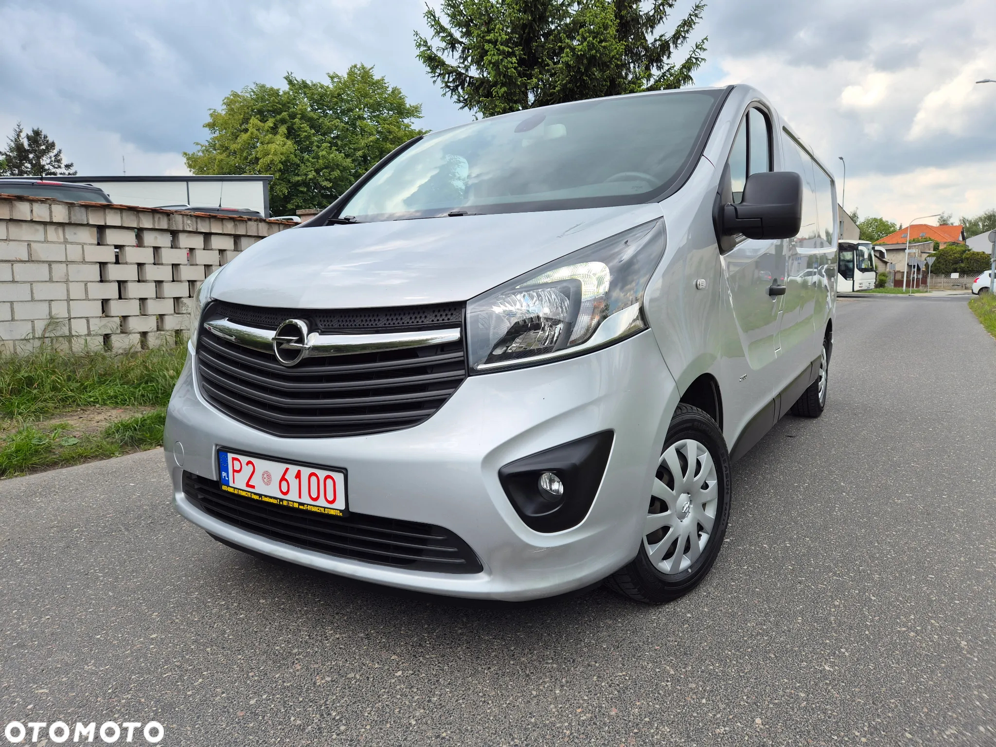 Opel vivaro - 10