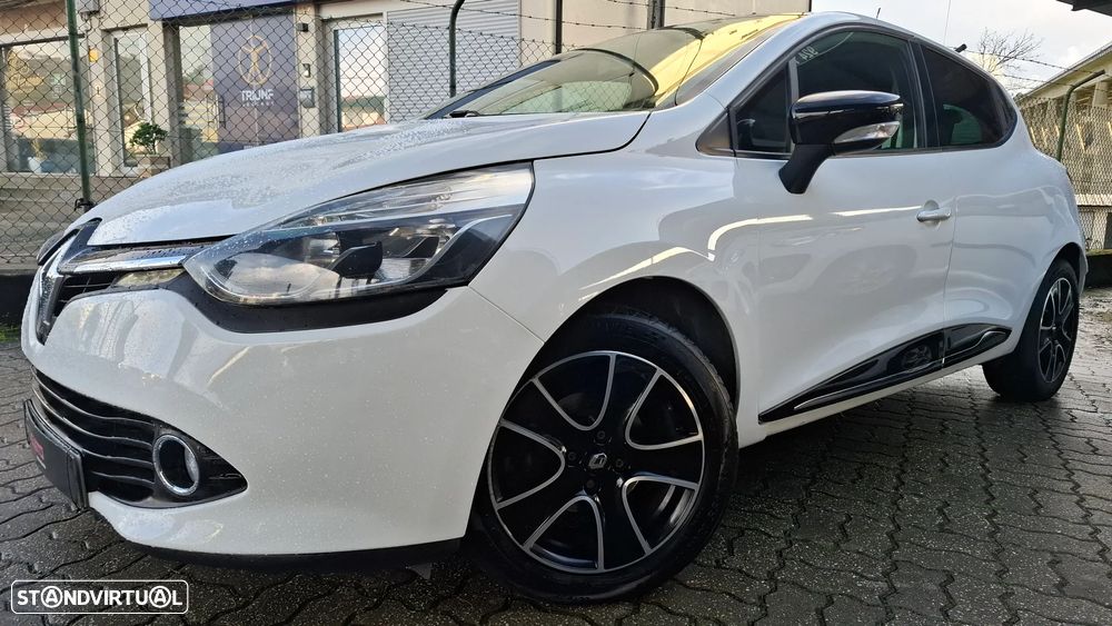 Renault Clio 1.5 dCi Dynamique S - 1