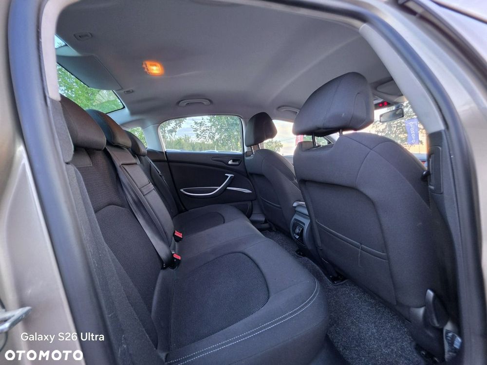 Citroën C5 1.8i 16V Dynamique - 30