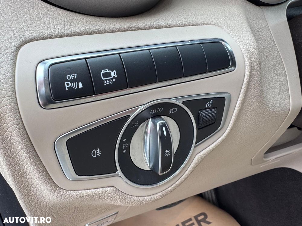 Mercedes-Benz GLC 250 d 4MATIC 9G-TRONIC AMG Line - 22