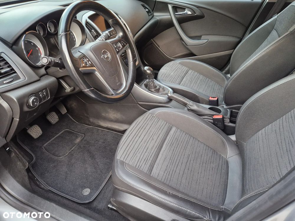 Opel Astra - 9