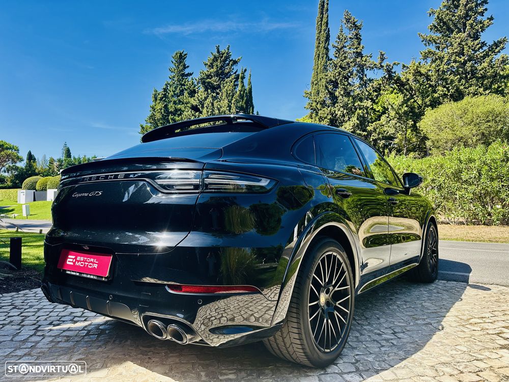 Porsche Cayenne GTS - 9