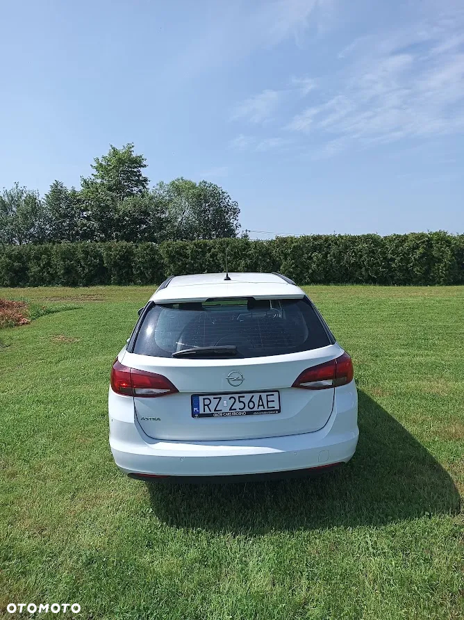 Opel Astra - 3