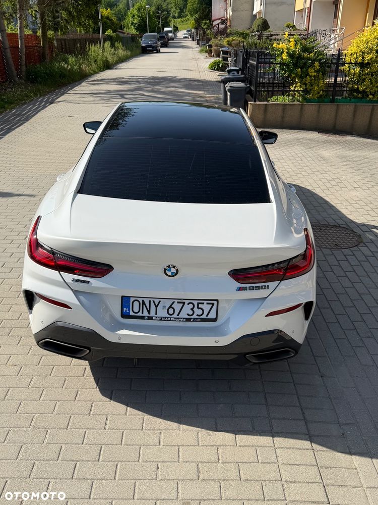 BMW Seria 8 - 2