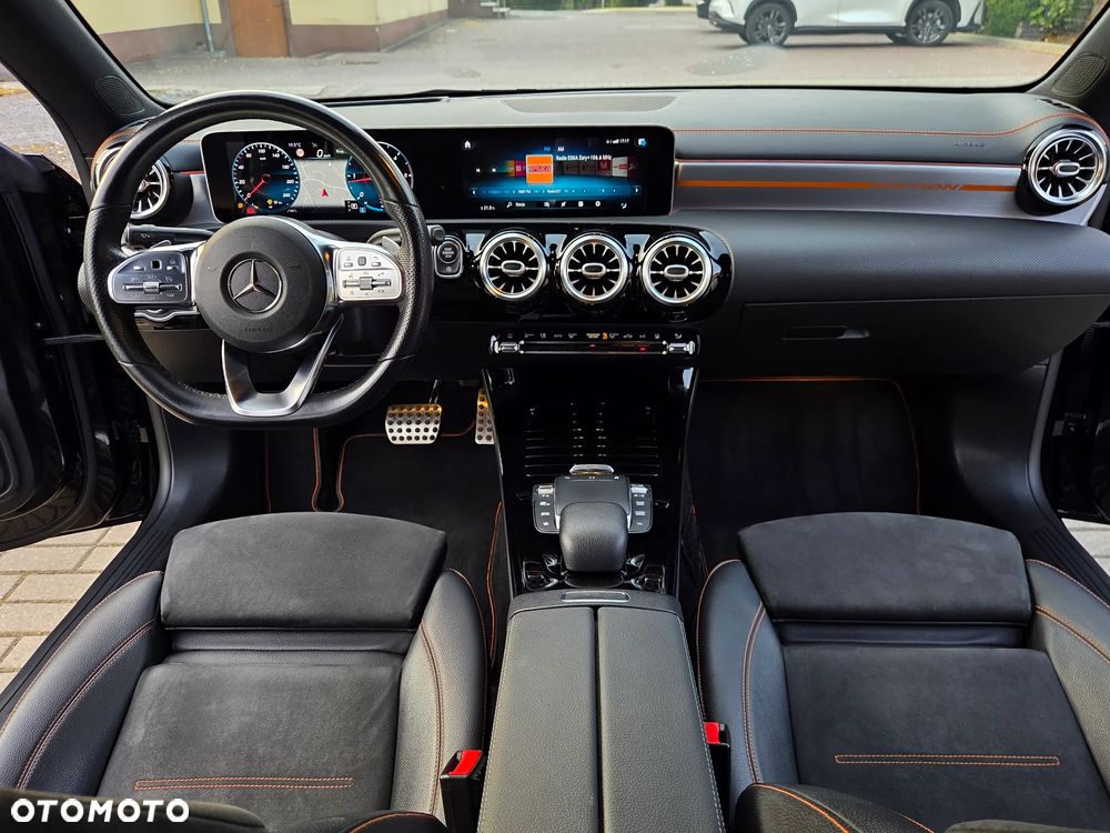 Mercedes-Benz CLA - 23