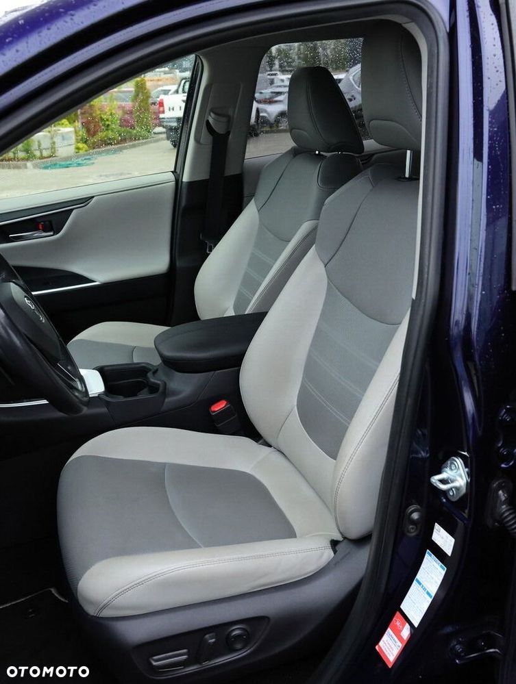 Toyota RAV4 2.5 Hybrid Executive 4x4 - 18