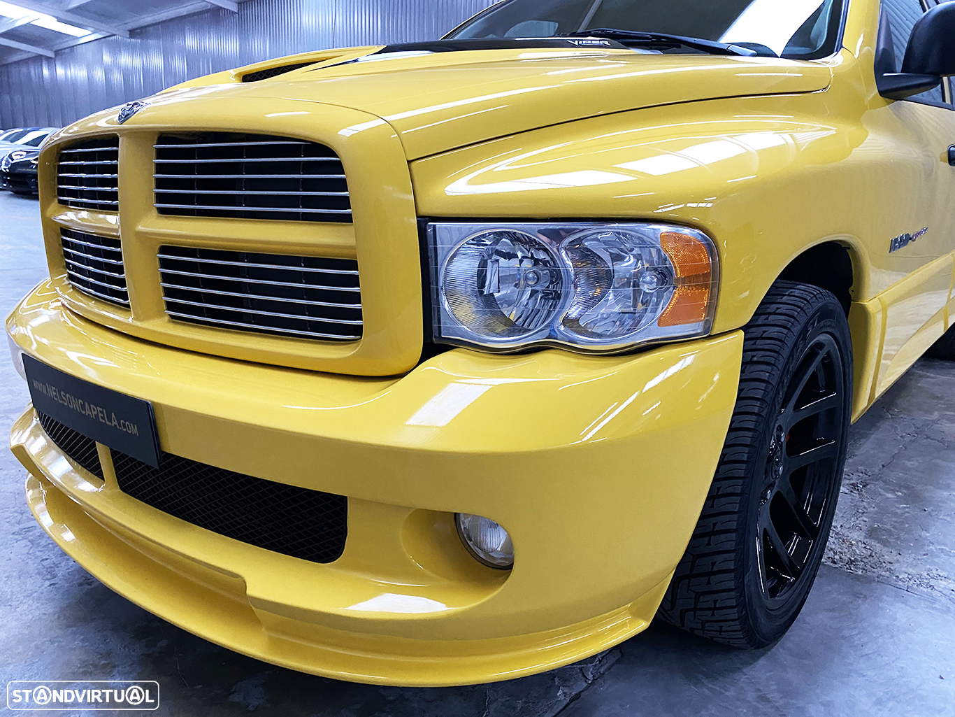 Dodge RAM SRT-10 Viper 8.3L V10 Yellow Fever Quadcab - 53