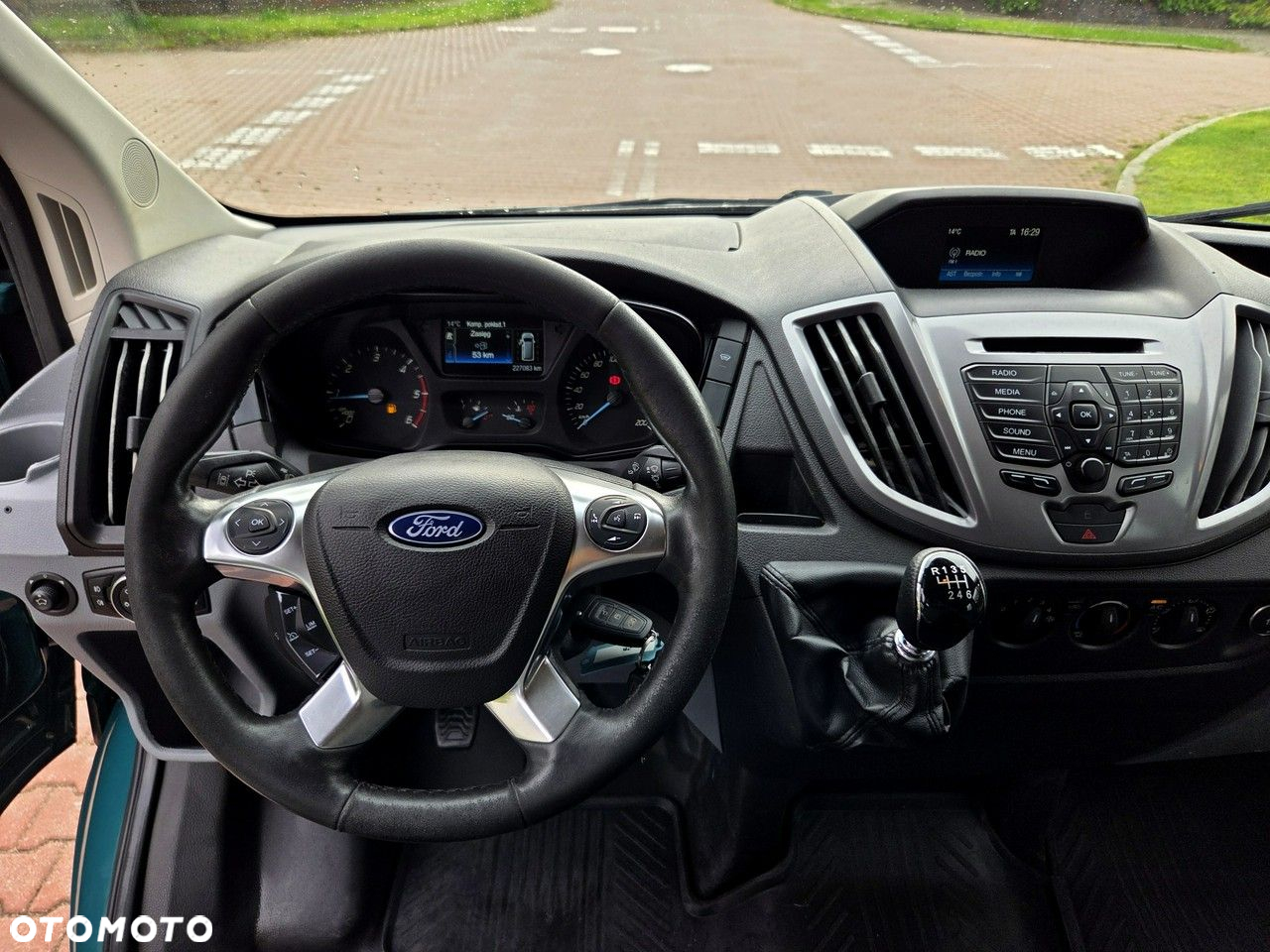 Ford Transit - 15