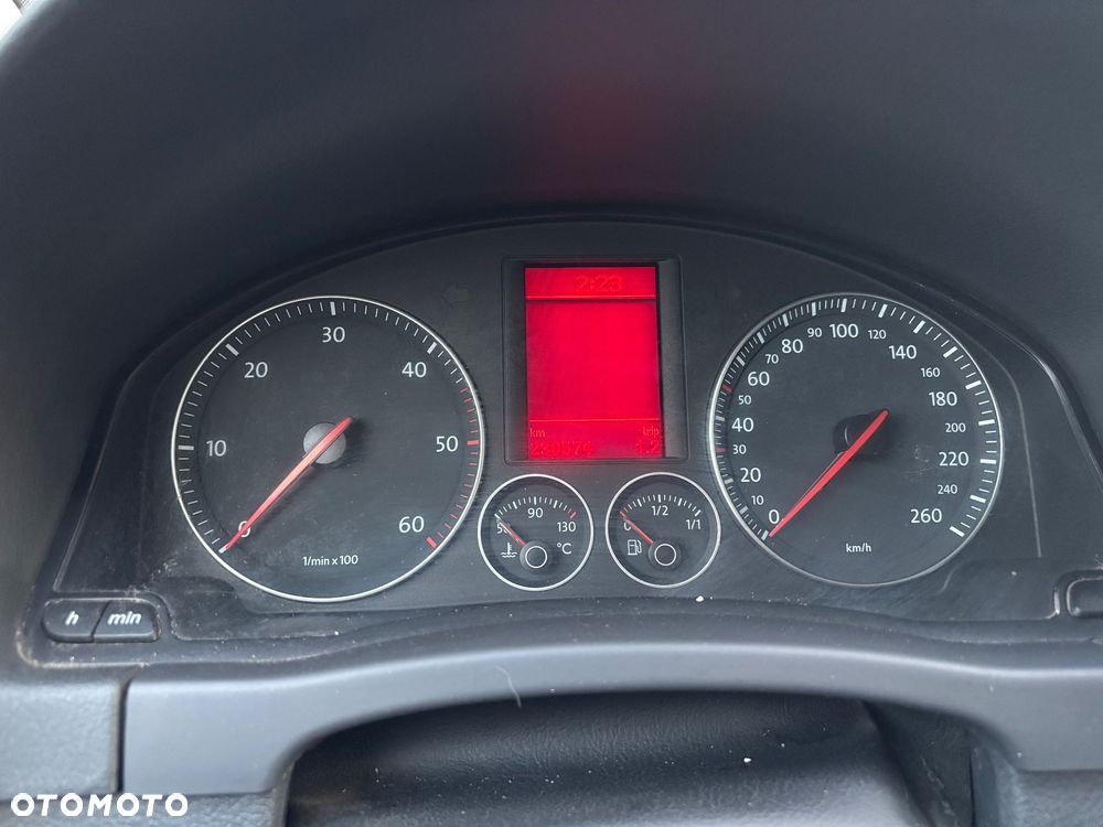 Volkswagen Golf Plus 1.9 TDI United - 14