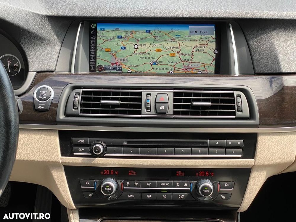 BMW Seria 5 525d xDrive - 7