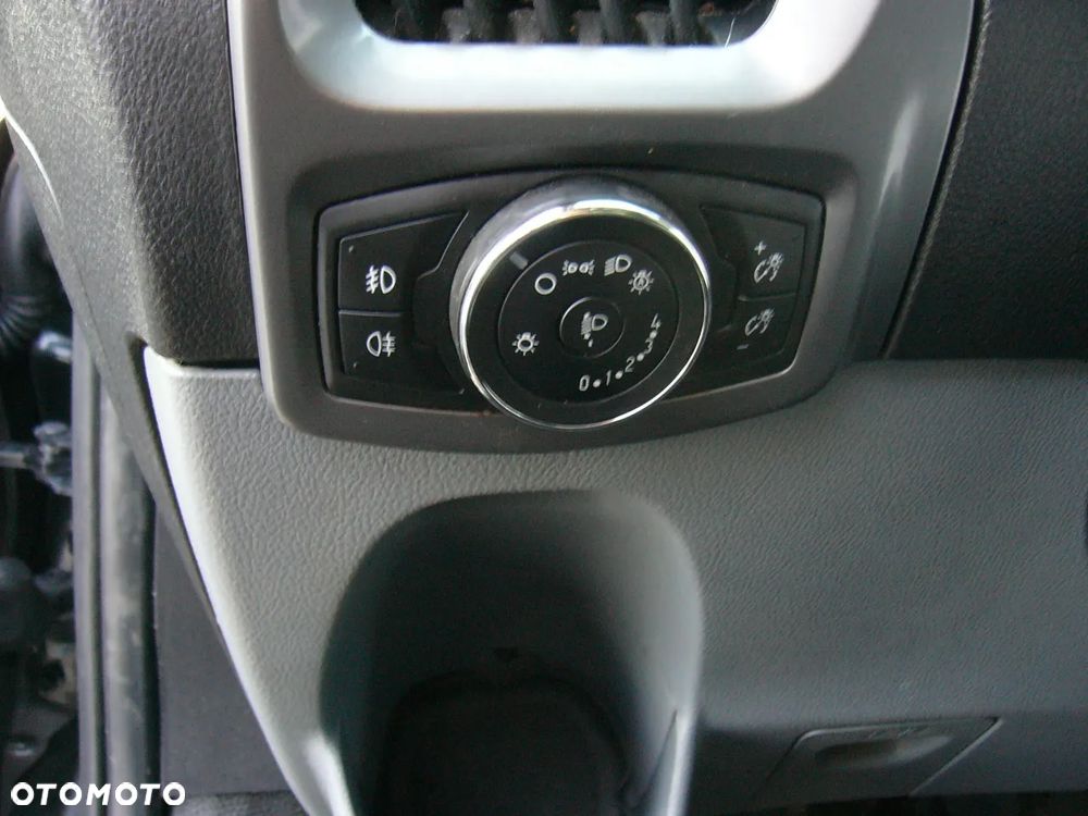 Ford Transit Custom L1H1 2,0 Tdci 130Ps EURO6 - 19