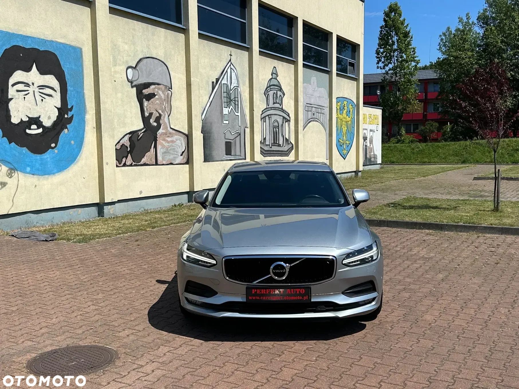 Volvo S90 D4 Geartronic Momentum Pro - 1