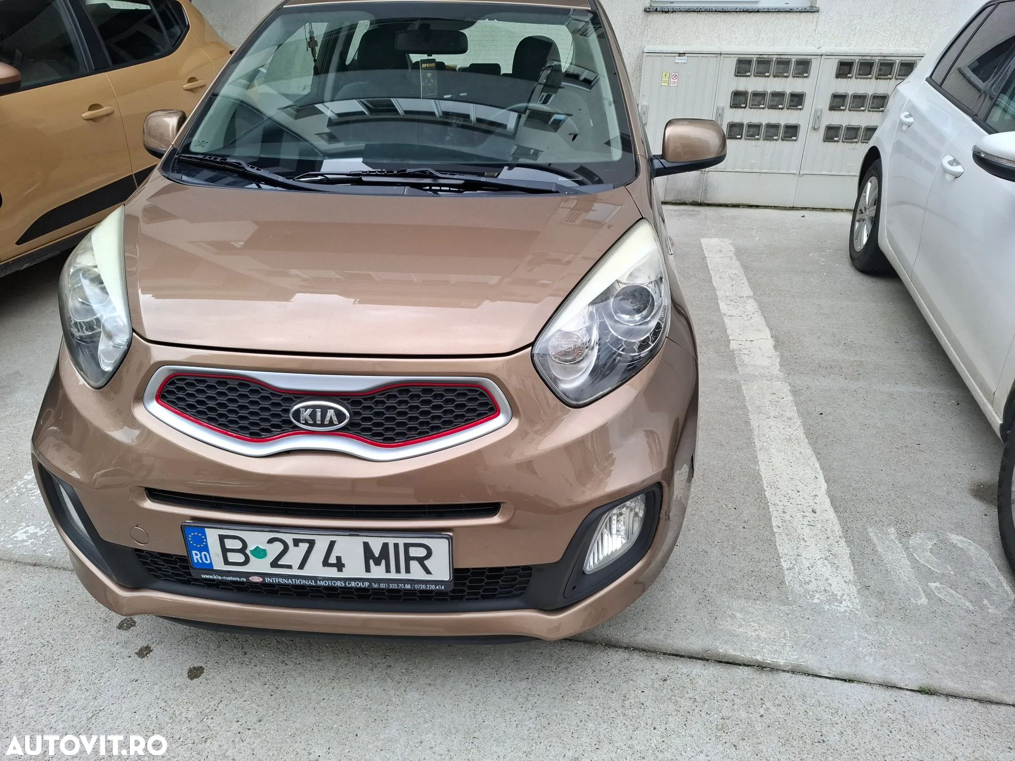 Kia Picanto - 1