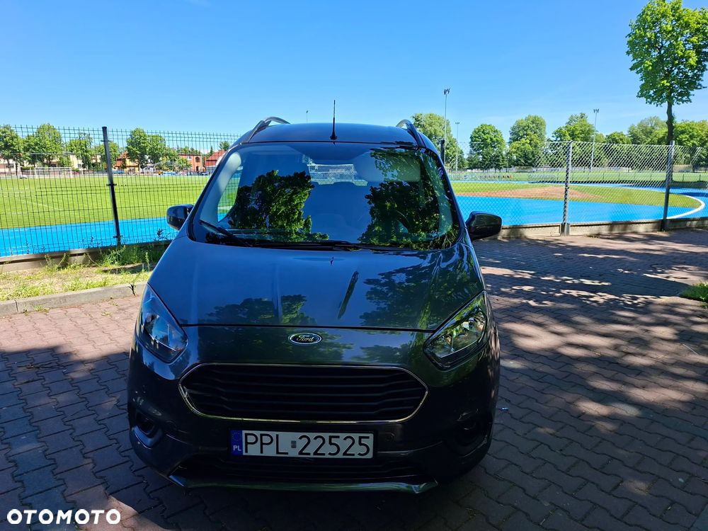 Ford Tourneo Courier 1.5 TDCi S&S Titanium - 3