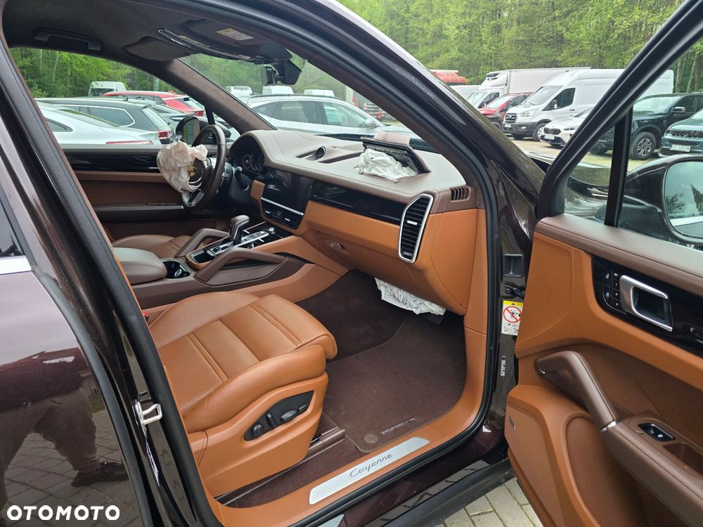 Porsche Cayenne E-Hybrid Platinum Edition - 15