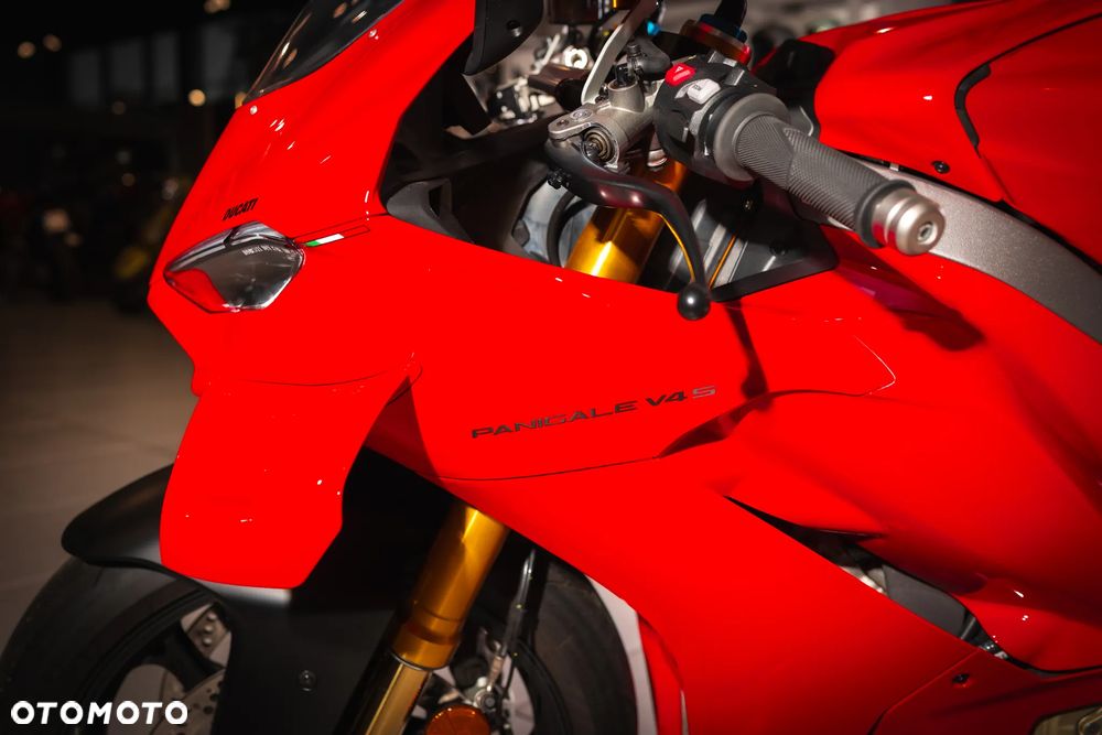 Ducati Panigale V4S - 16