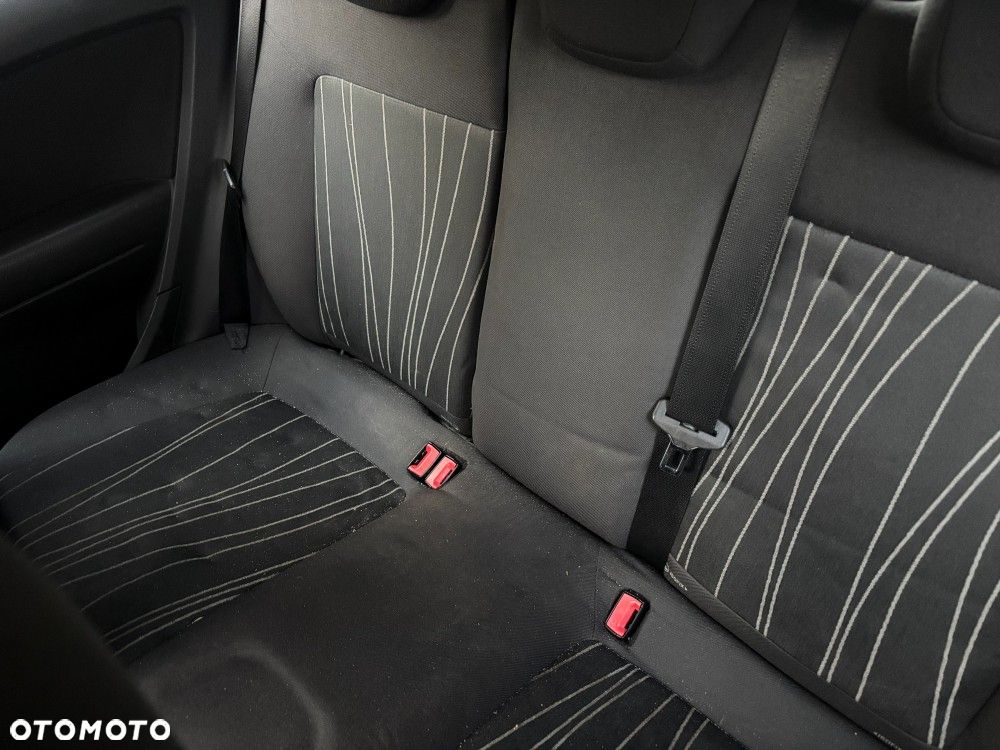 Opel Corsa 1.2 16V Enjoy - 4