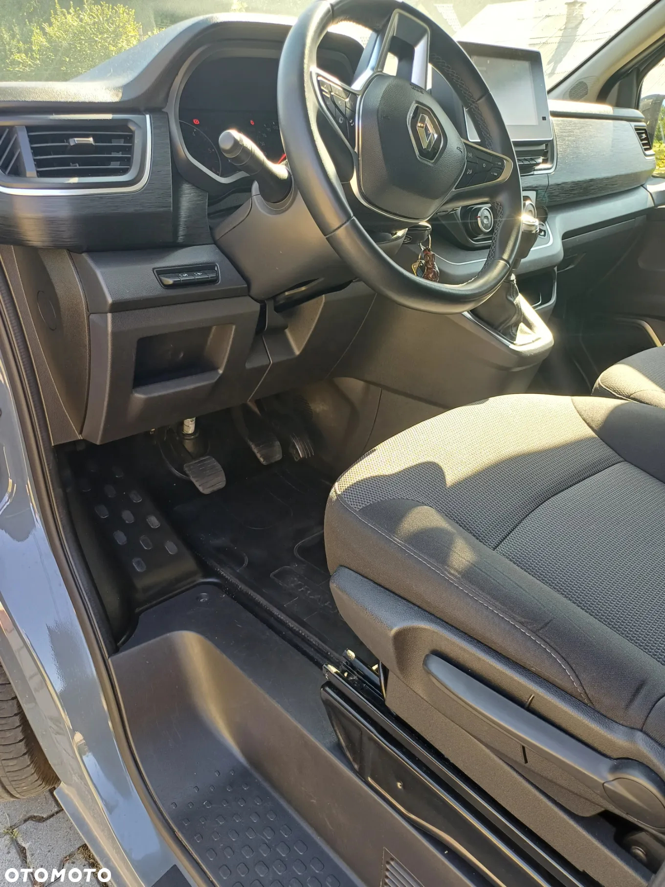 Renault Trafic - 13