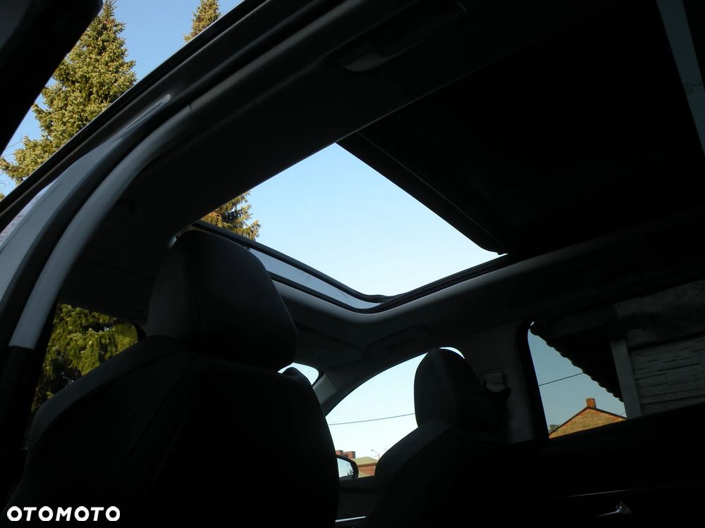 Peugeot 3008 1.5 BlueHDi Allure S&S EAT8 - 8
