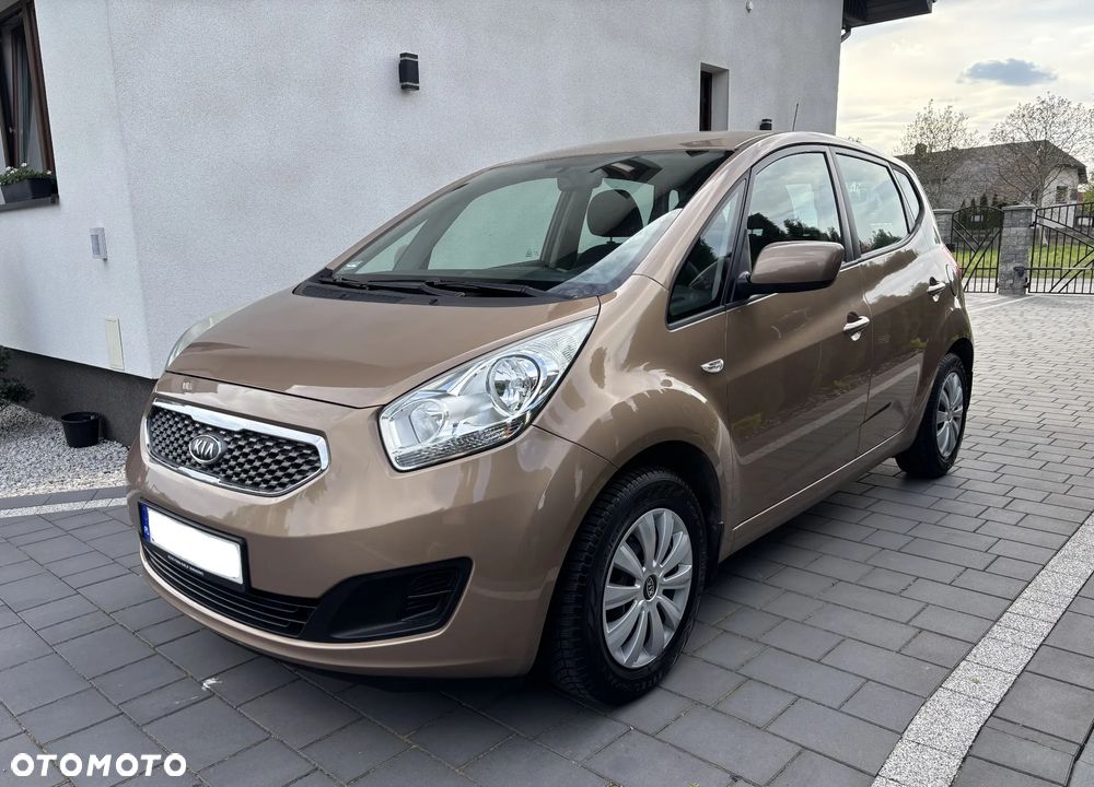 Kia Venga 1.4 L - 4