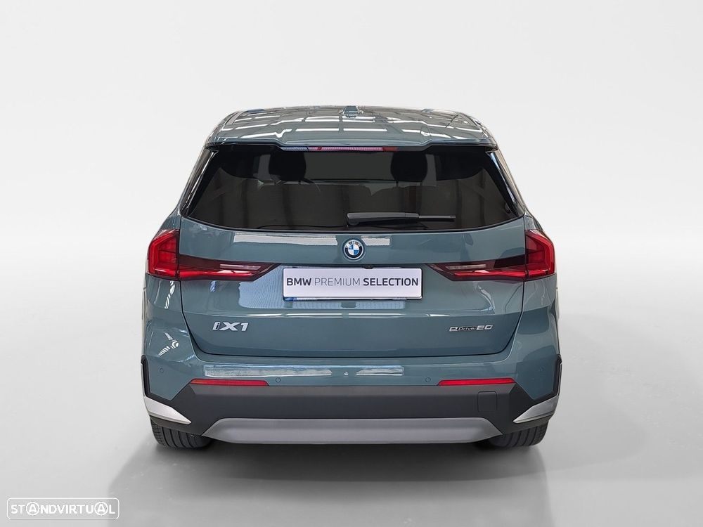 BMW iX1 eDrive20 - 4
