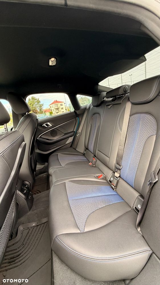 BMW Seria 2 218i M Sport - 10