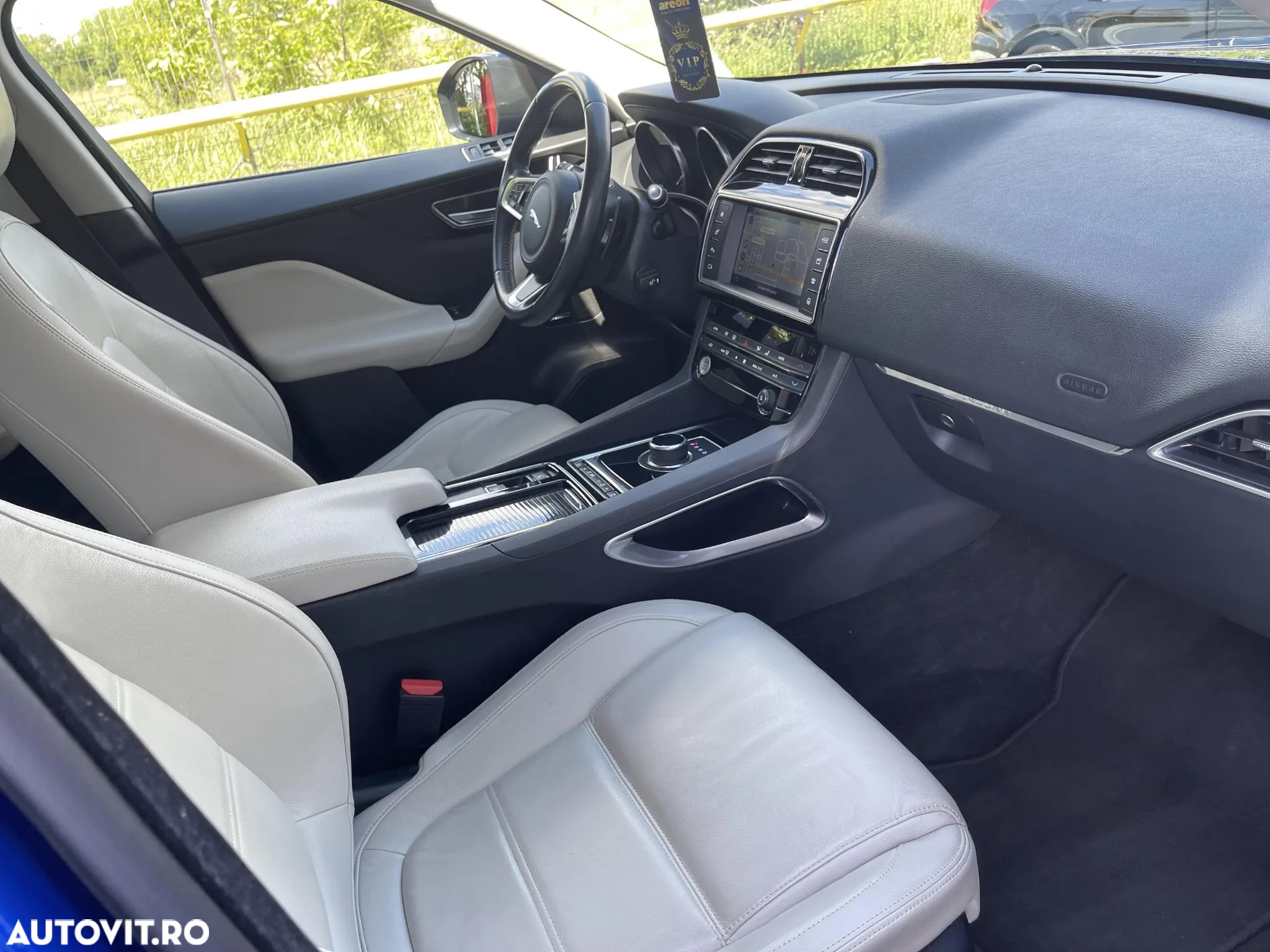 Jaguar F-Pace - 24