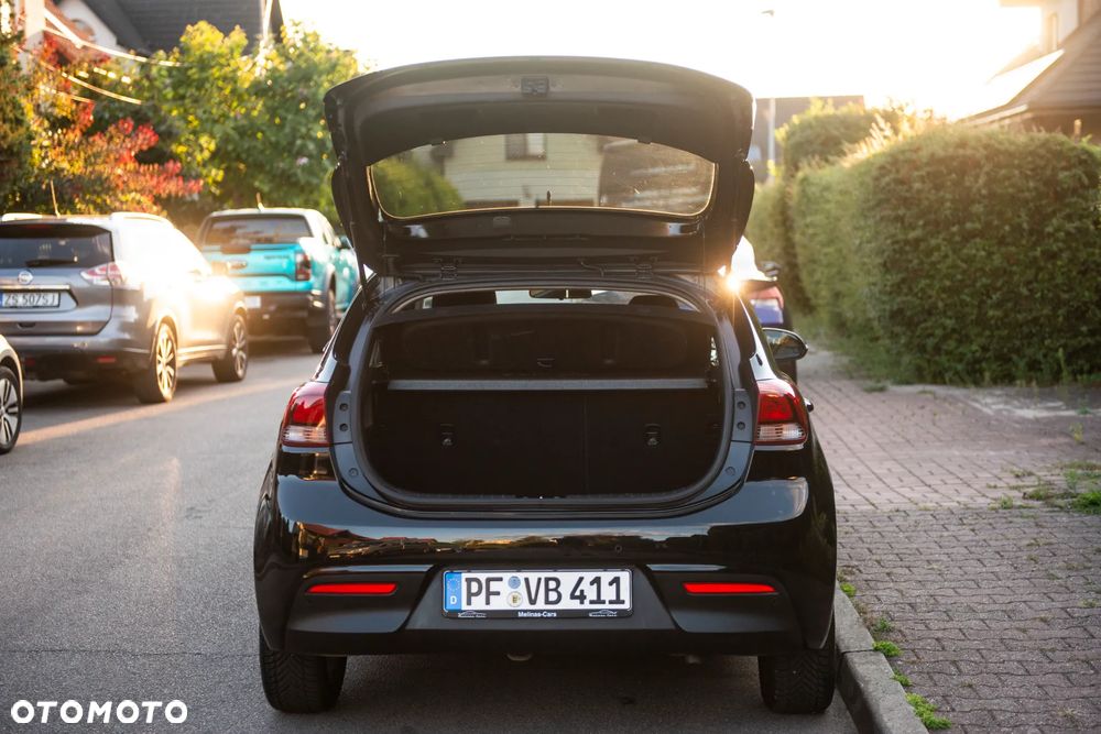 Kia Rio 1.2 Business Line Plus - 14