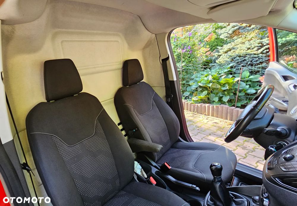 Ford Transit Courier 1.0 MR`15 E6 1.8t - 11