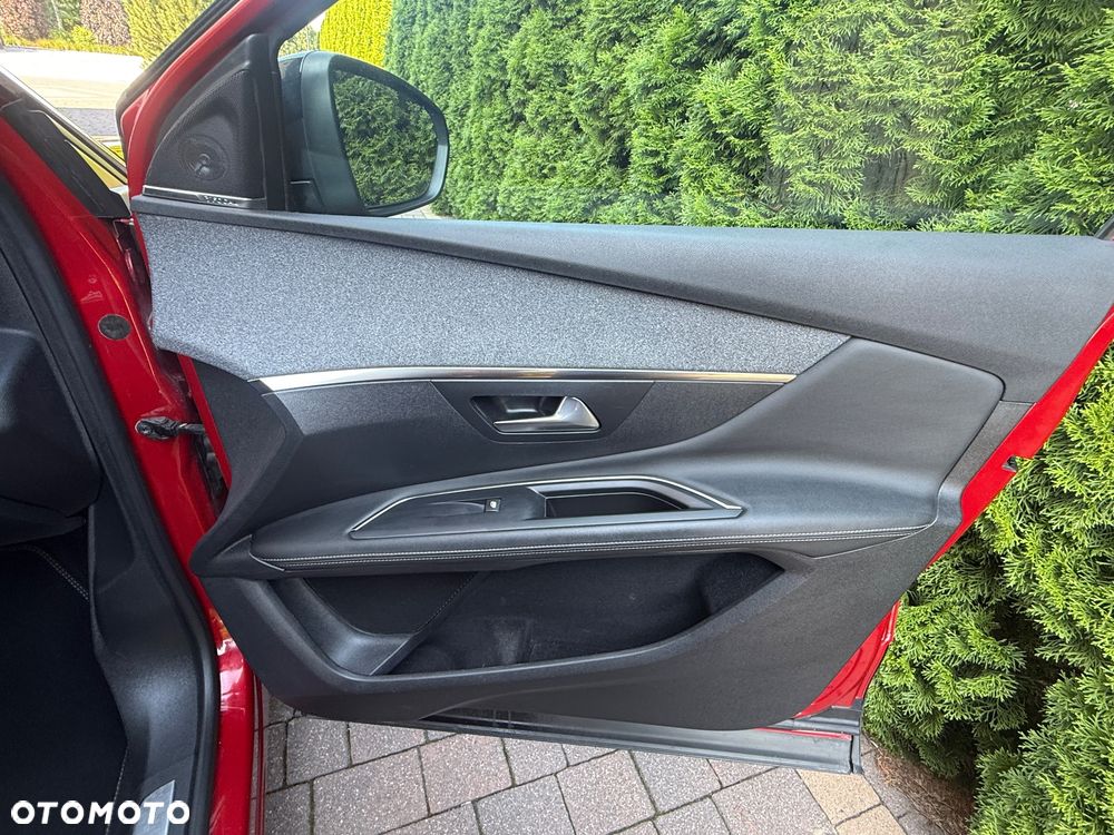 Peugeot 3008 PureTech 180 Stop & Start GPF EAT8 GT - 25