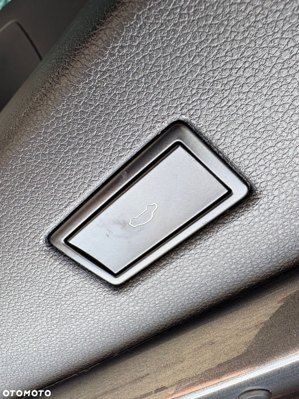 Volkswagen Tiguan - 19