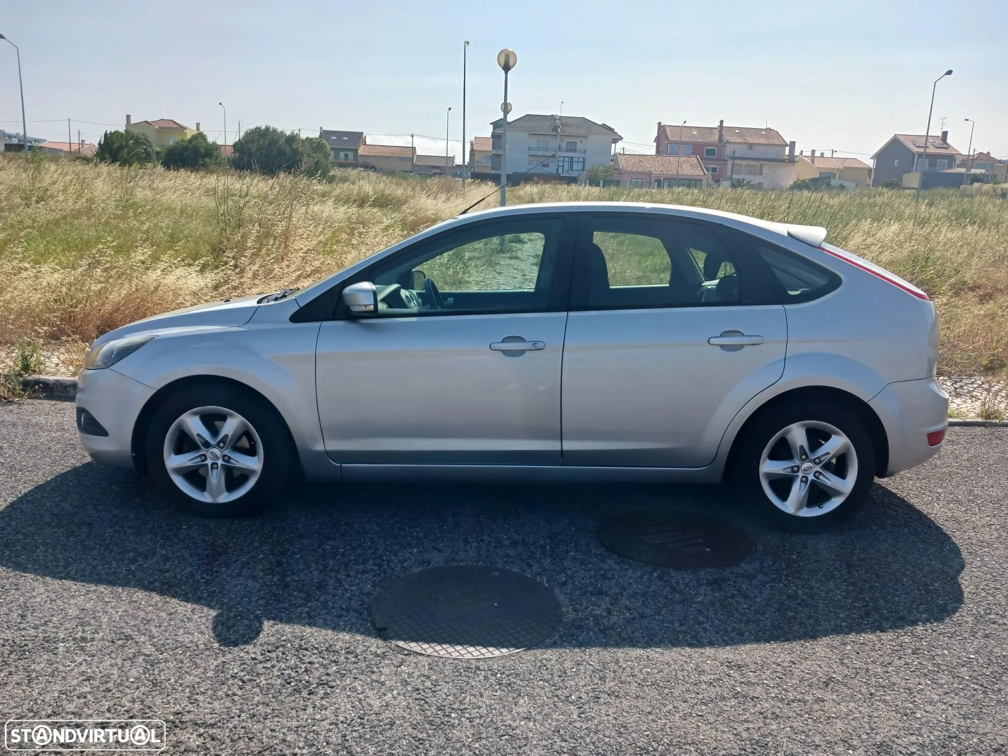 Ford Focus 1.6 TDCi ECOnetic - 10