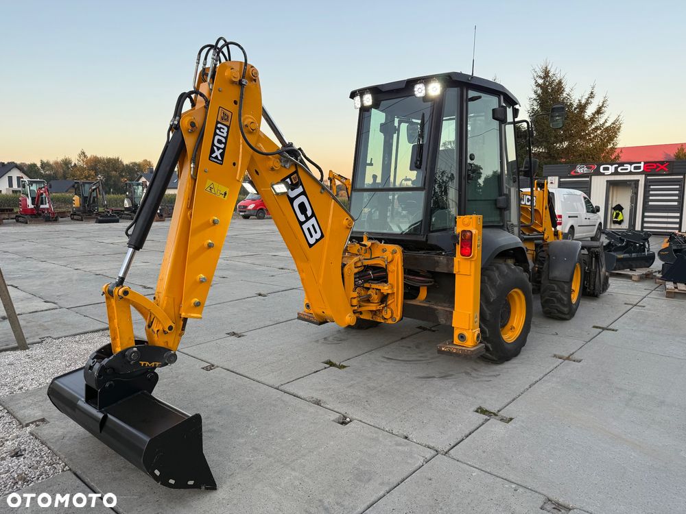 JCB 3CX Compact - 5