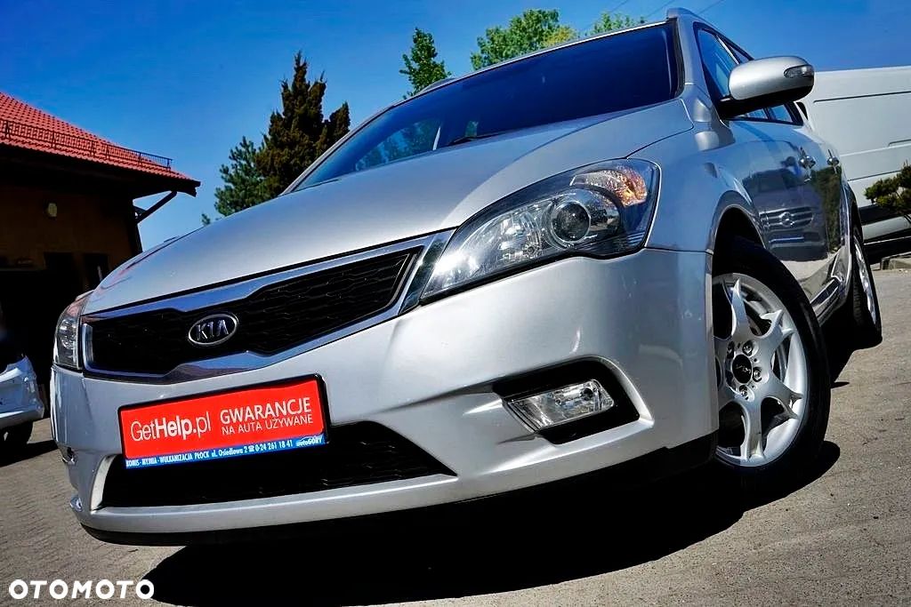 Kia Ceed - 1