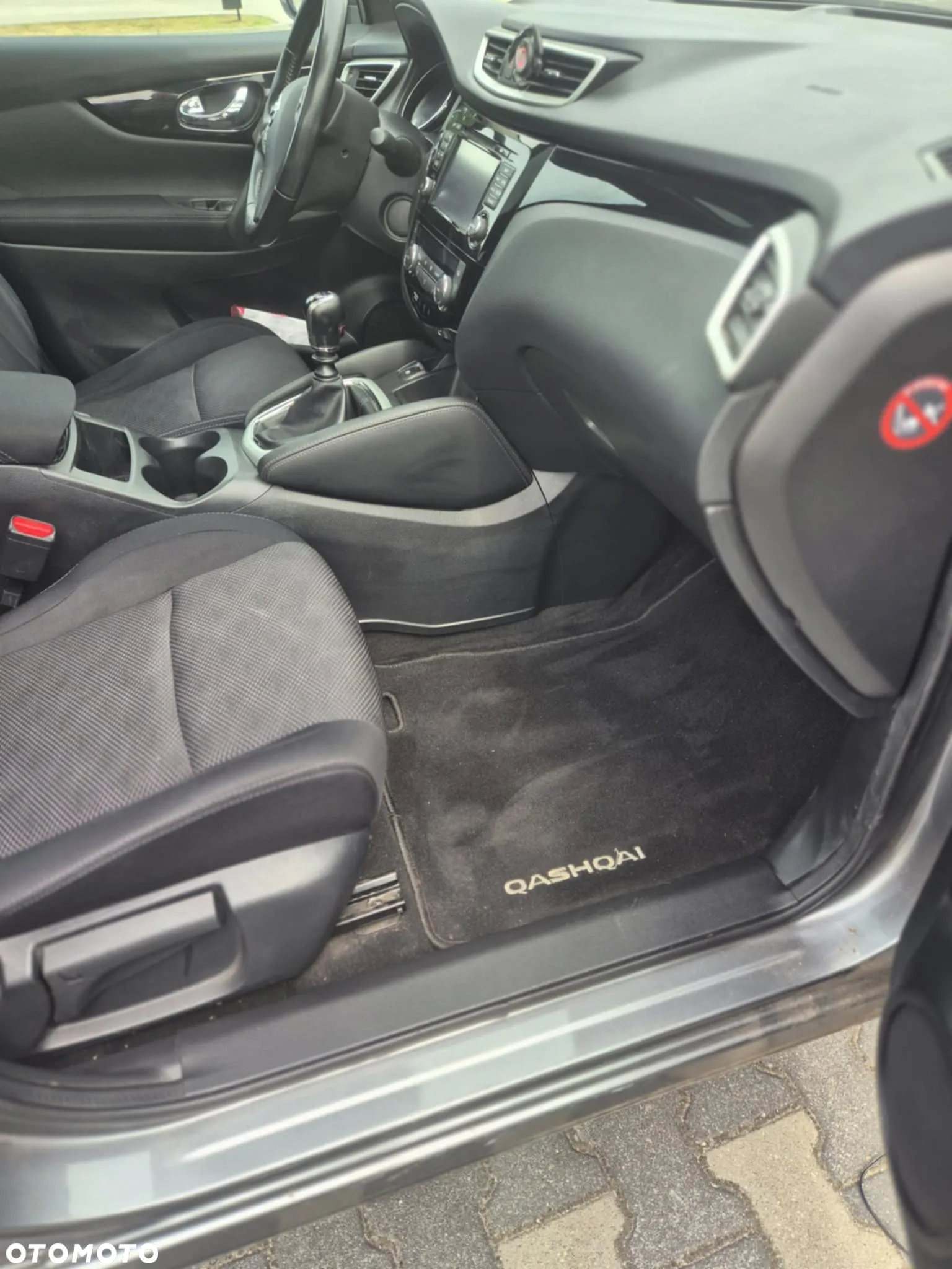 Nissan Qashqai 1.2 DIG-T N-Connecta - 18