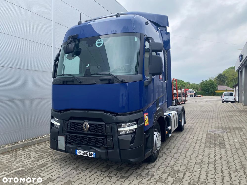 Renault T440 SLEEPER CAB / STANDARD - 3