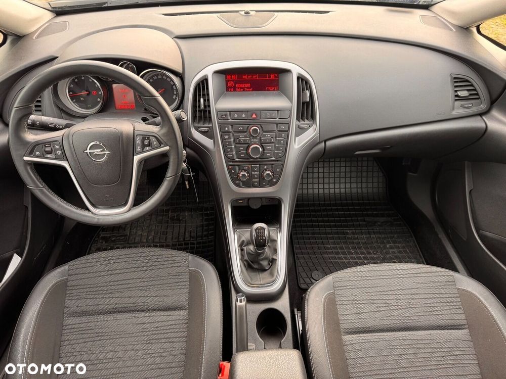 Opel Astra - 12