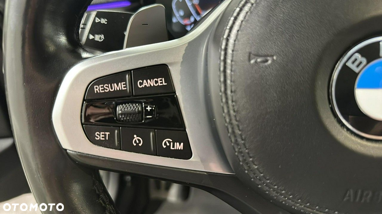 BMW Seria 5 - 21