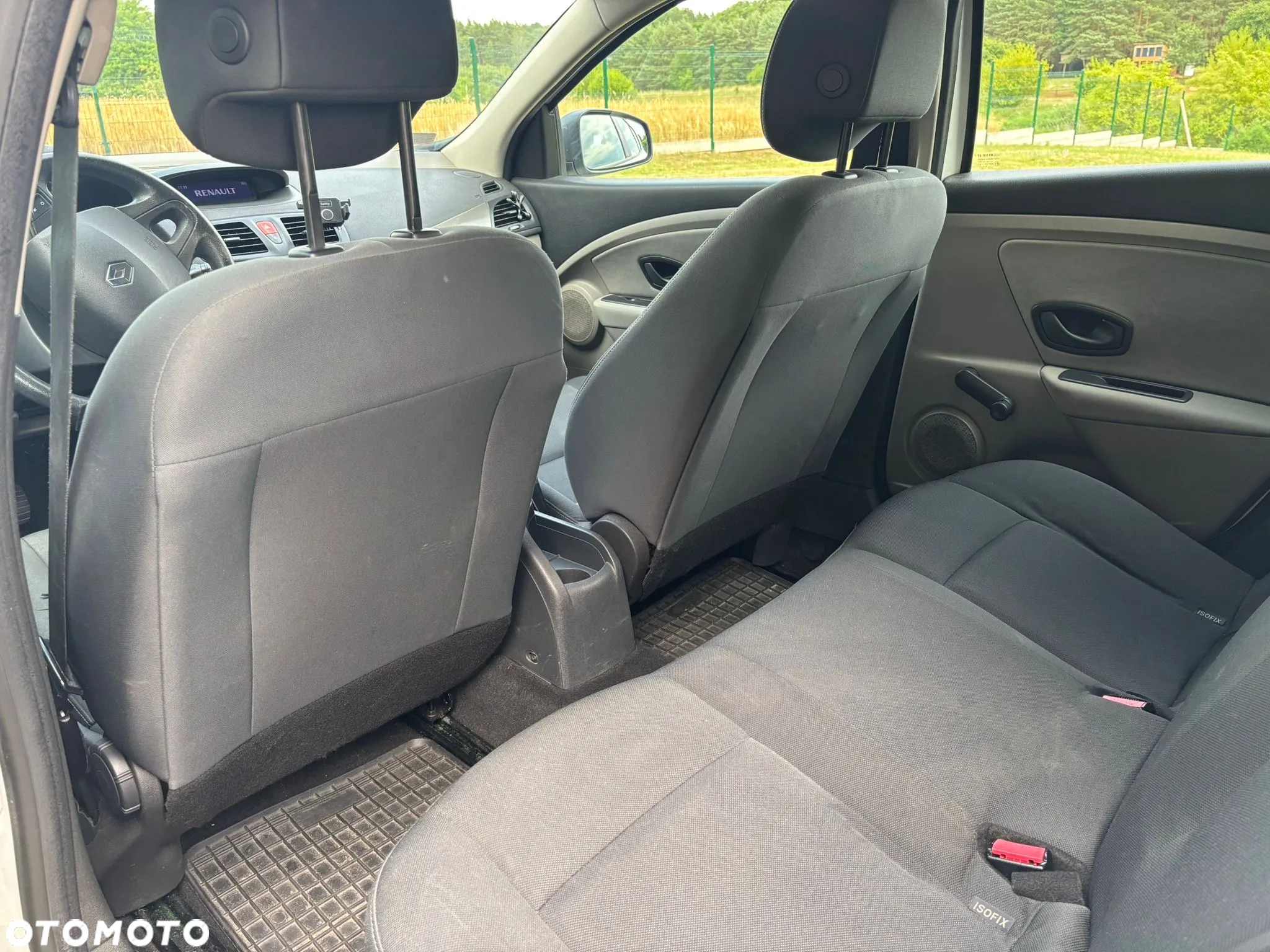Renault Megane 1.5 dCi Authentique - 10