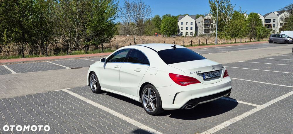 Mercedes-Benz CLA - 2