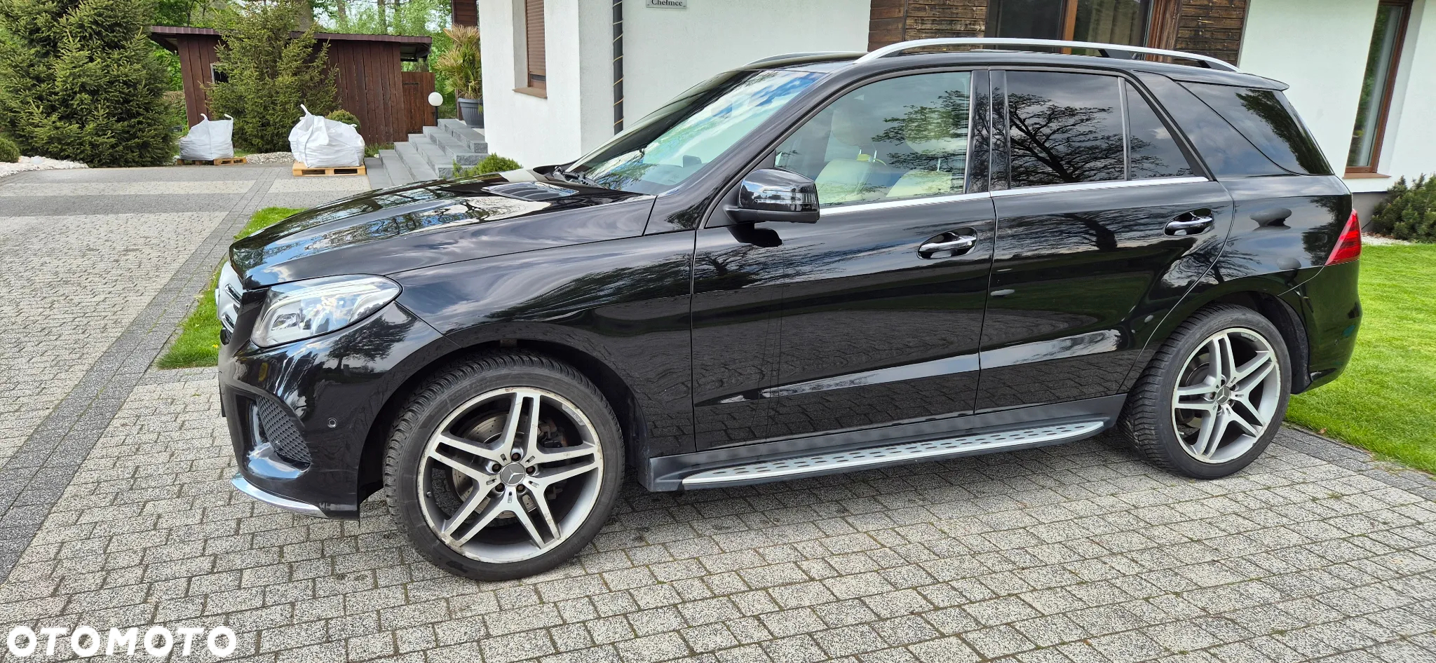 Mercedes-Benz GLE 350 d 4-Matic - 2