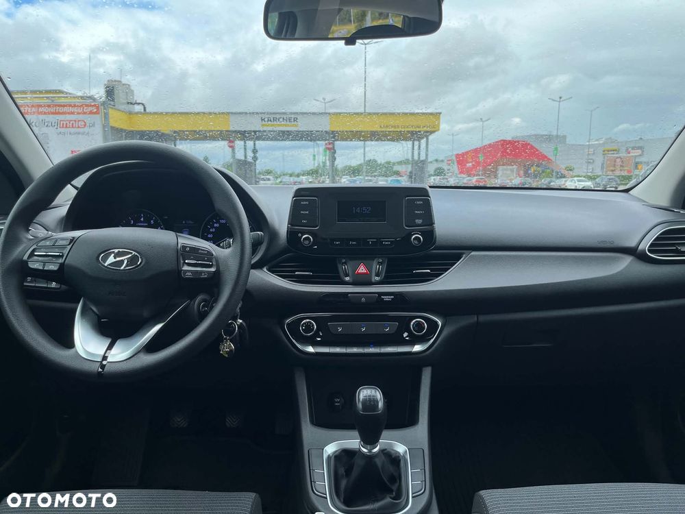 Hyundai i30 1.5 DPI Comfort - 13