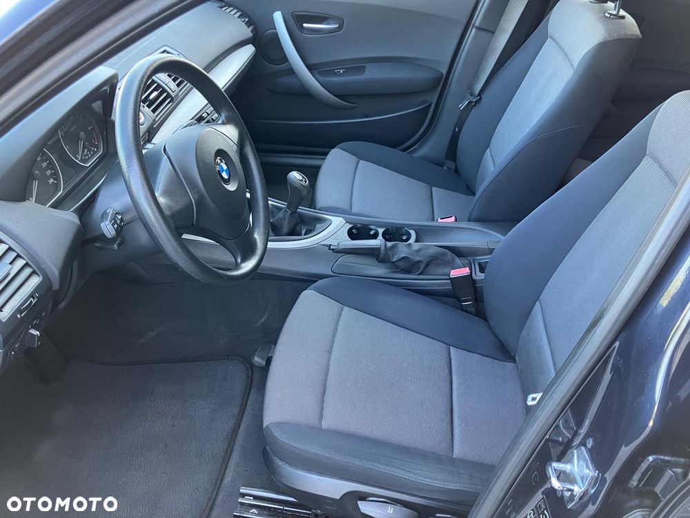 BMW Seria 1 116i - 15