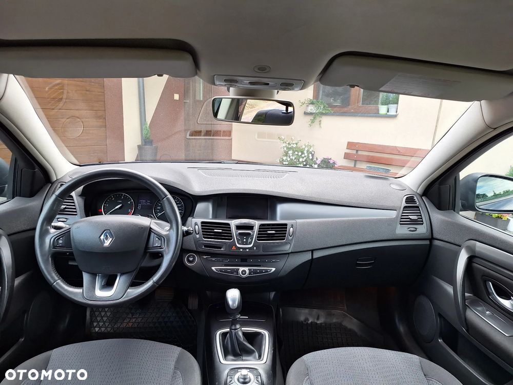 Renault Laguna - 11