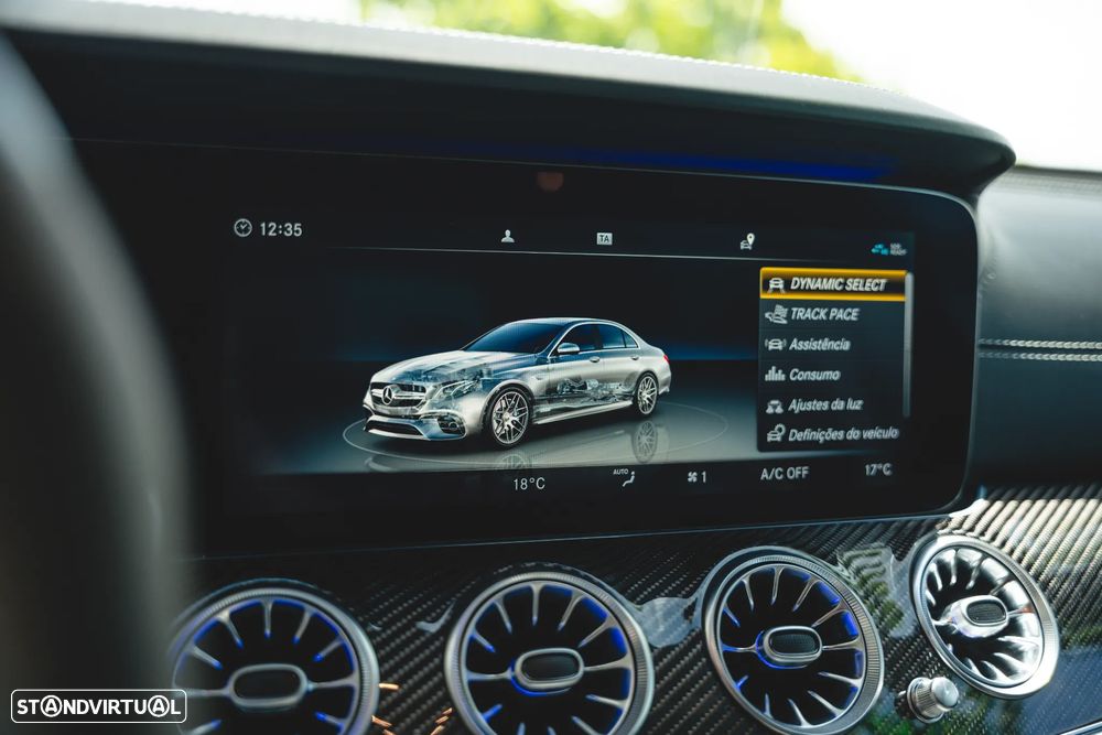Mercedes-Benz E 63 AMG S 4-Matic+ - 42