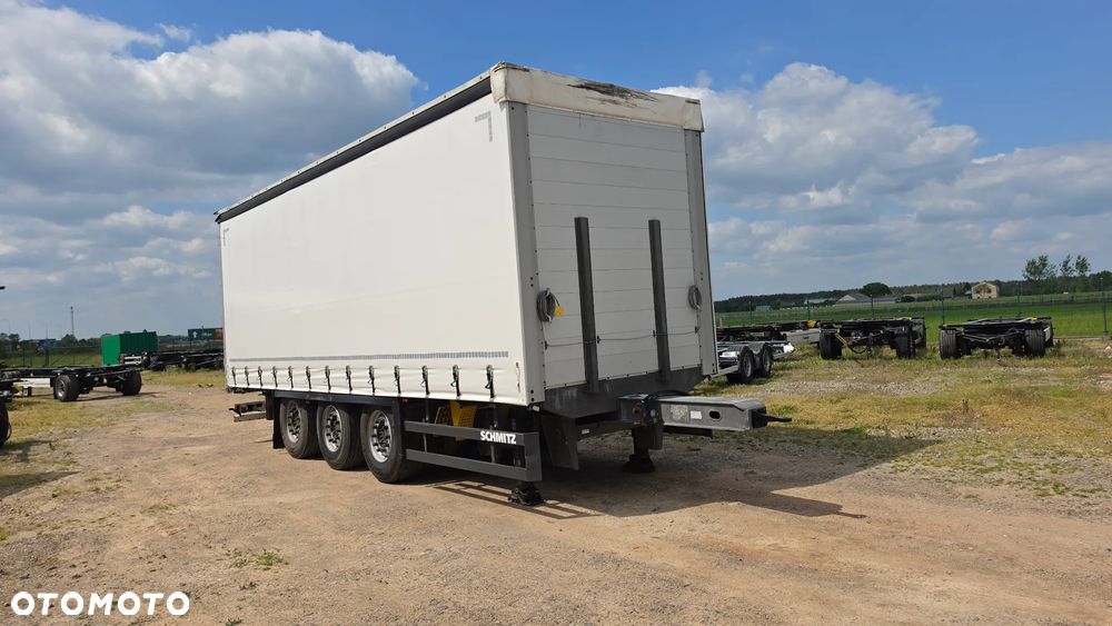 Schmitz Cargobull 52.00zł netto SCHMITZ PRZYCZEPA GÓRNY ZACZEP 3 OSIOWA 8.20x2.65m RAMA OCYNK ST. IDEALNY możliwość transportu - 1