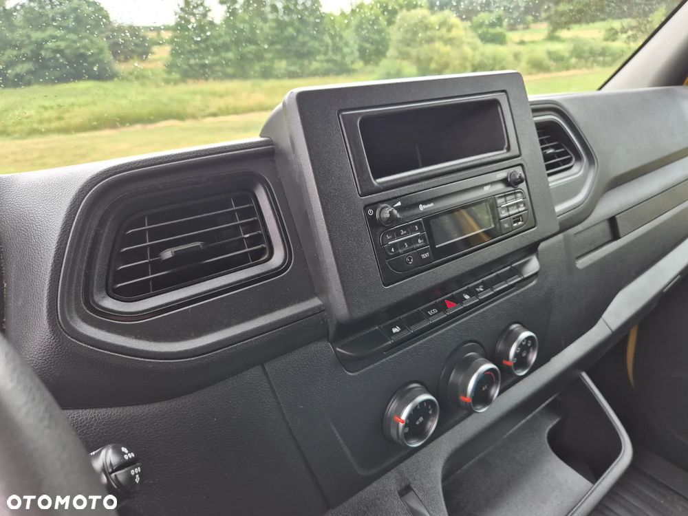 Renault Master 80 tys km MAX L3H2 - 16