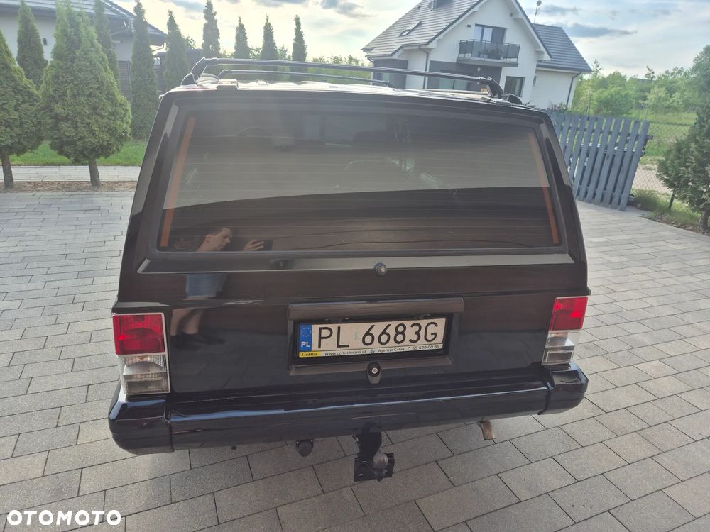 Jeep Cherokee - 4