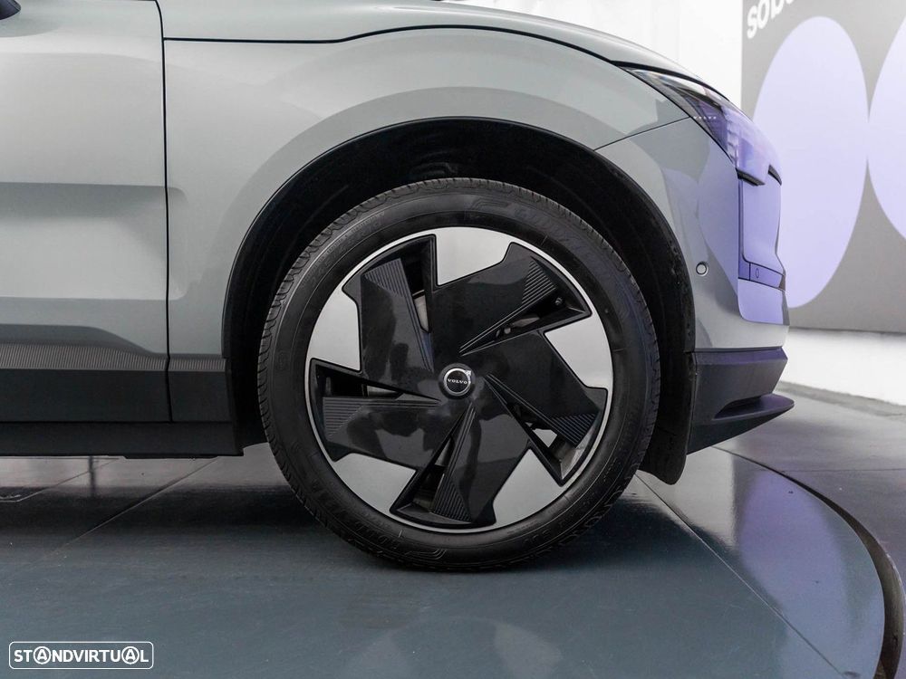 Volvo EX30 69 kWh Single Motor Extended Range Ultra - 14
