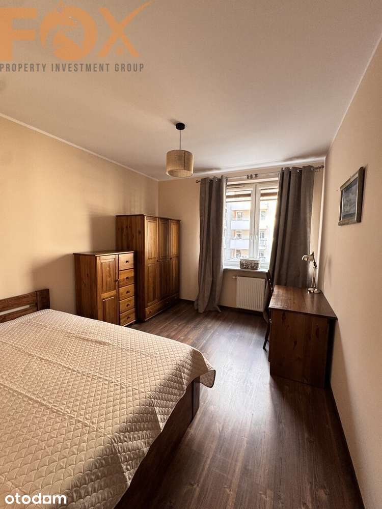 Spacious 3 rooms apartment- Wola/ Zawiszy street